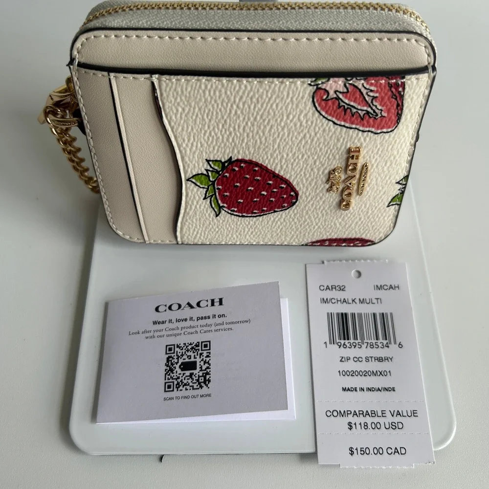 Coach zip card